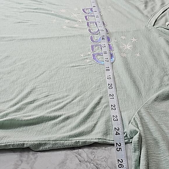 Womens Sz 18/20 Mint Green Pearls Stars Sequins Blessed Decorative V-Neck Top - Picture 8 of 12